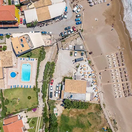 Mires House Side First Floor 9 Apartament *