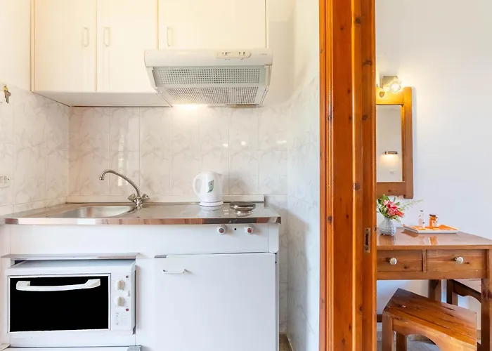 Apartment Mires House Side First Floor 9 *